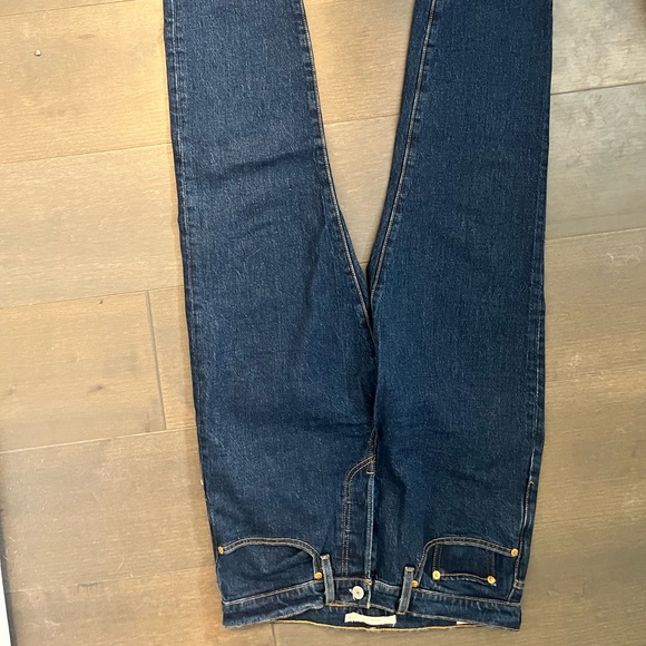 NWOT Levi’s Wedgie Fit Midnight Blue Wash - Picture 3 of 5